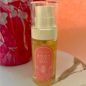 ADDISON & GATES Lychee Rose body oil (1.01 fl oz) Brand new!